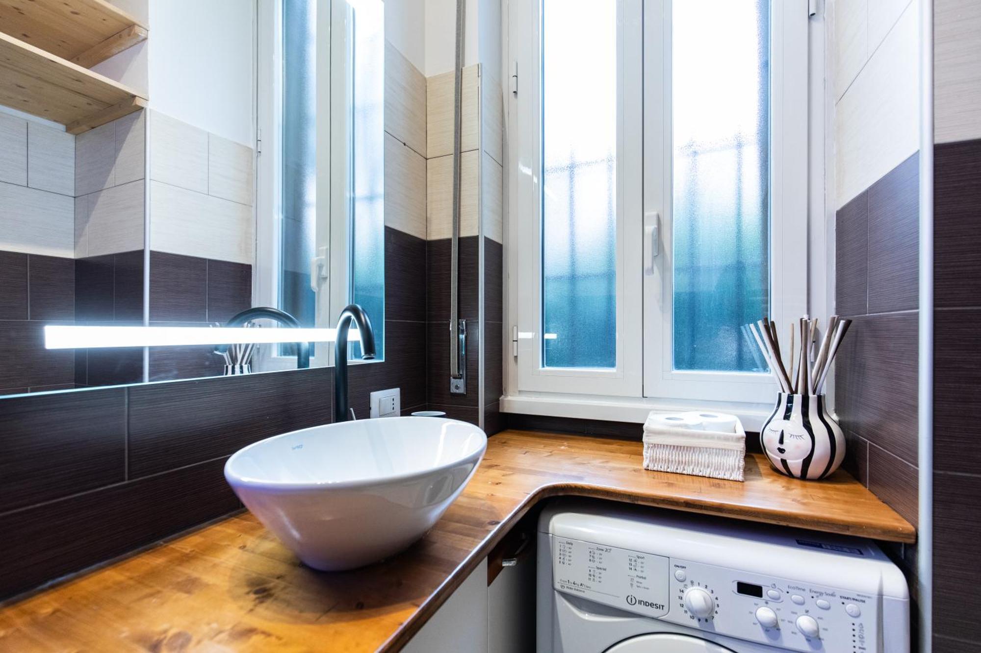 Ermes Apartment Милано Екстериор снимка