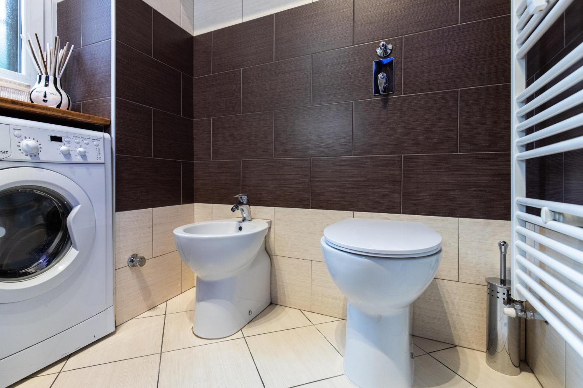 Ermes Apartment Милано Екстериор снимка