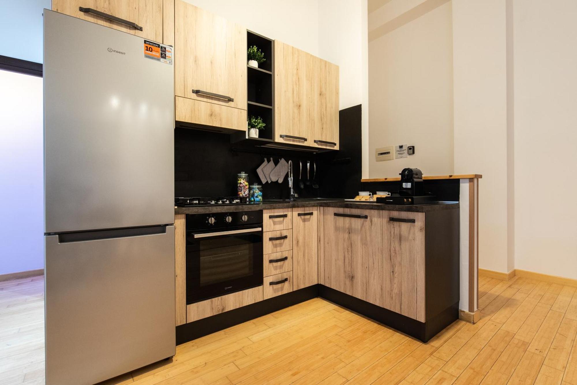 Ermes Apartment Милано Екстериор снимка